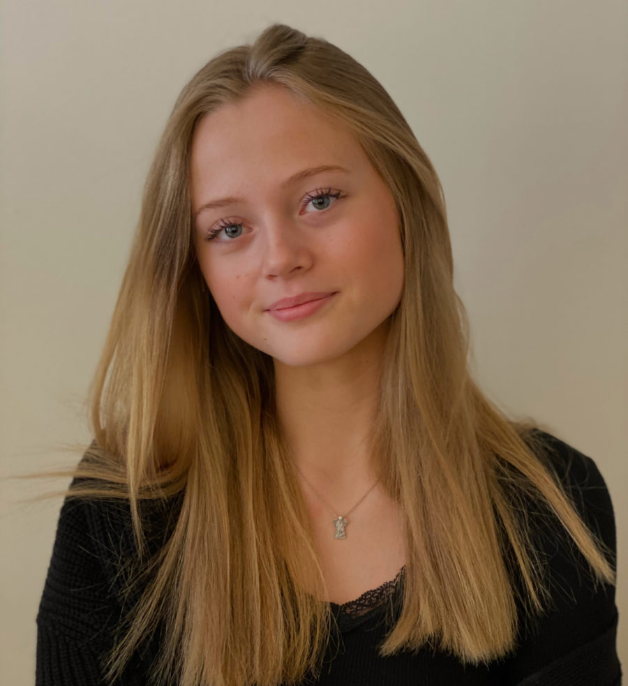 Porträttbild på Mina Borg